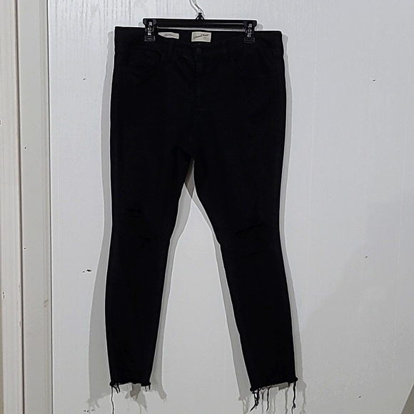 Universal Thread Mid Rise Skinny Jeans - Picture 1 of 6